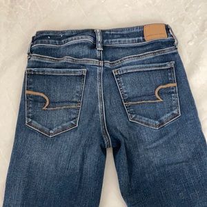 American Eagle girls jeans